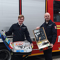 links: Christoph Fischer, Brandamtmann, Medizinproduktebeauftragter (BFM) | 
rechts: Willy Huber, 
Referent Fachbereich Rettungswesen und Gesundheitsschutz (FFM)