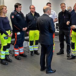 Besuch Bundeskanzler Scholz bei den Hilfskräften
